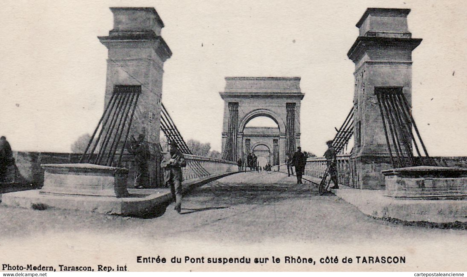 35152 / TARASCON 13-Bouches Rhone  EEntrée Du POnt Suspendu Sur Le RHONE Côté TARASCON 1910s Editeur Photo Modern - Tarascon