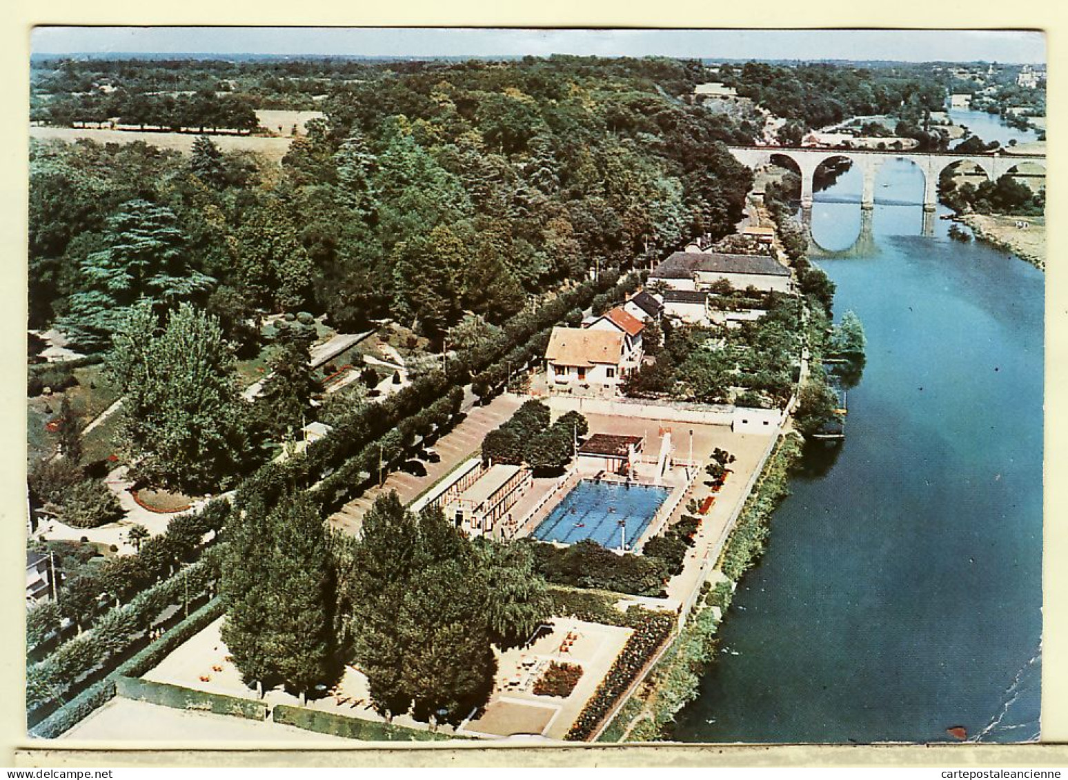 35265 / SABLE-sur-SARTHE La Piscine Et L'entrée Du Jardin  17.08.1971 - ITALCOLOR - Sable Sur Sarthe