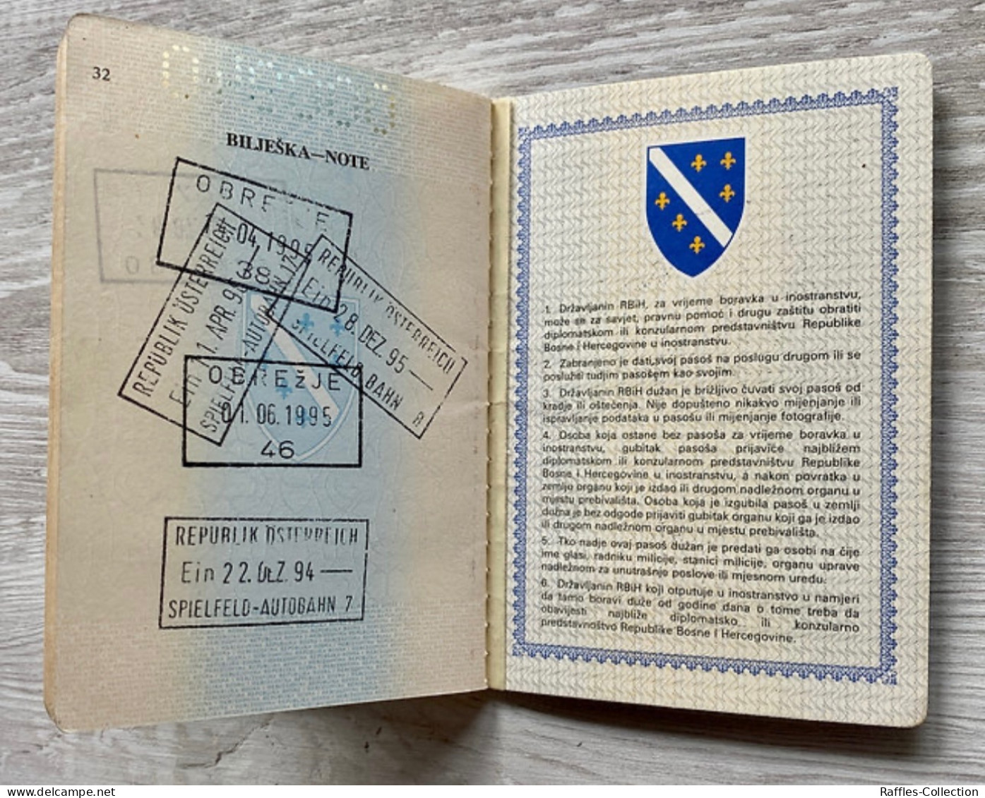 Bosnia Herzegovina Service passport passeport reisepass pasaporte passaporto