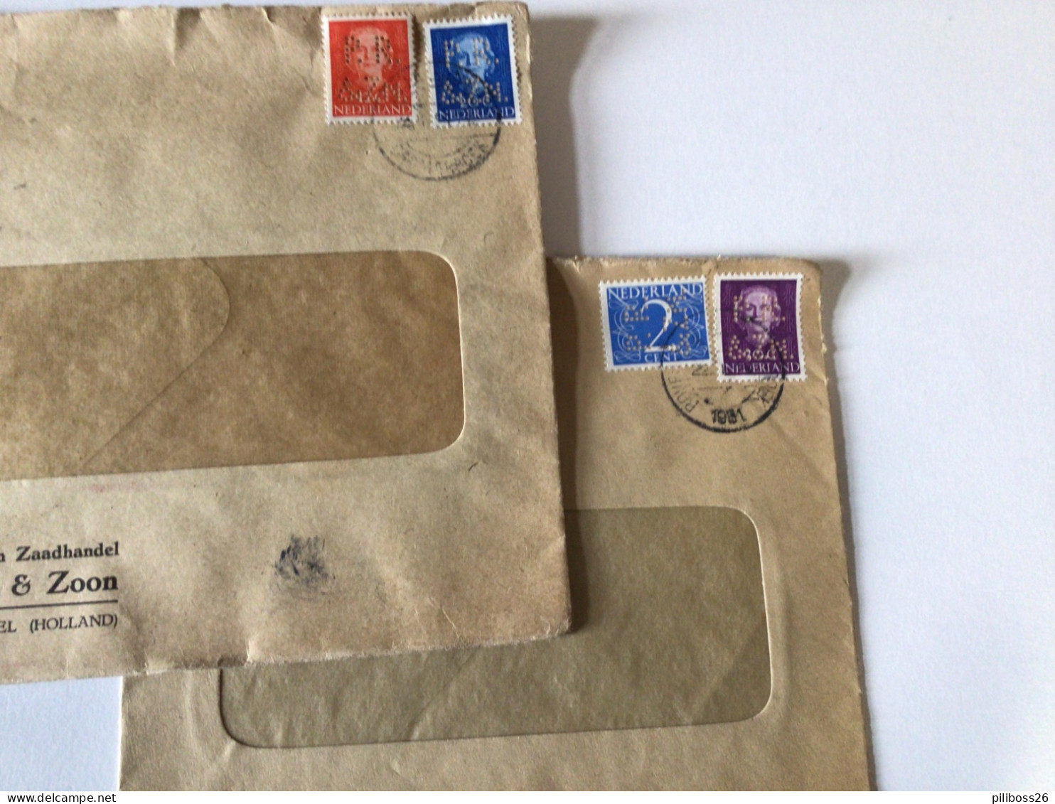 Lot de lettres des Pays Bas vers la France , de 1930 à 1951 , perforé , distributeur, différentes valeurs d affranchisse