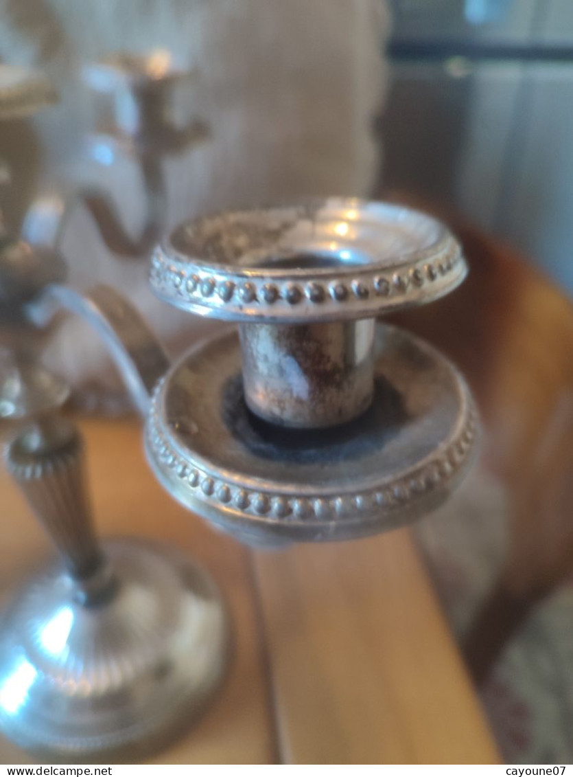 Paire  de chandeliers candélabre trois branches en métal argenté poinçon DC