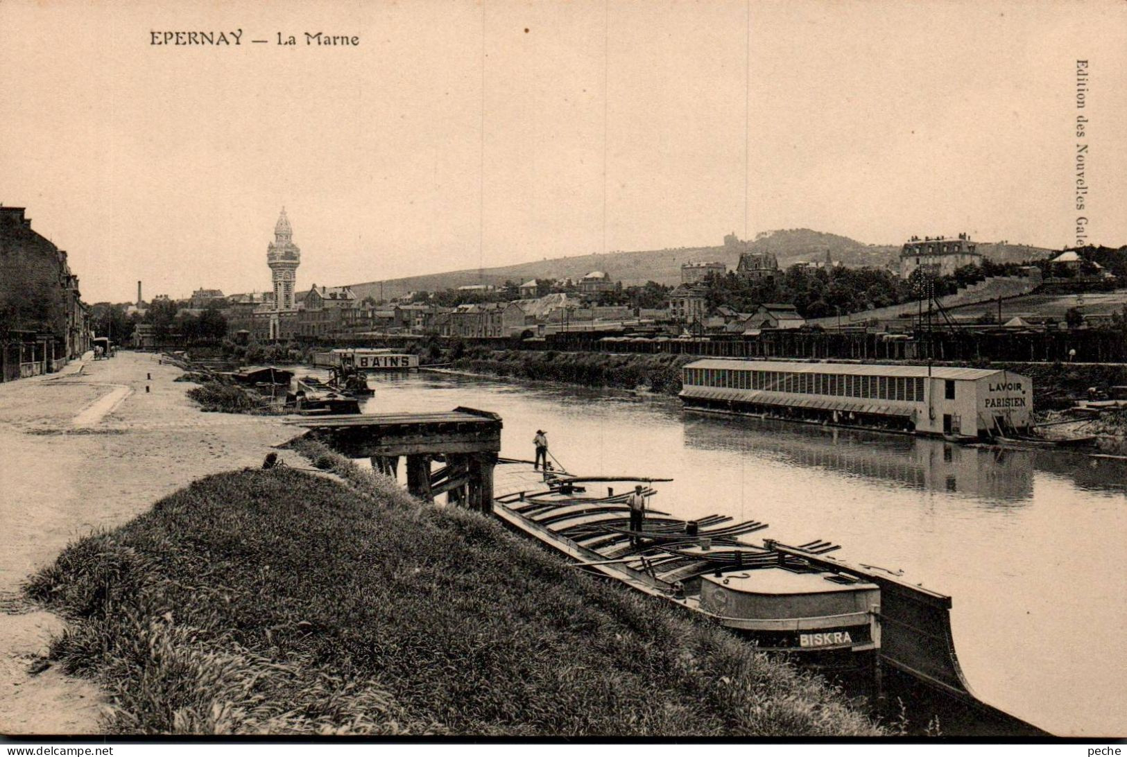 N°1686 W -cpa Epernay -la Marne -péniche La "Biskra"- - Houseboats