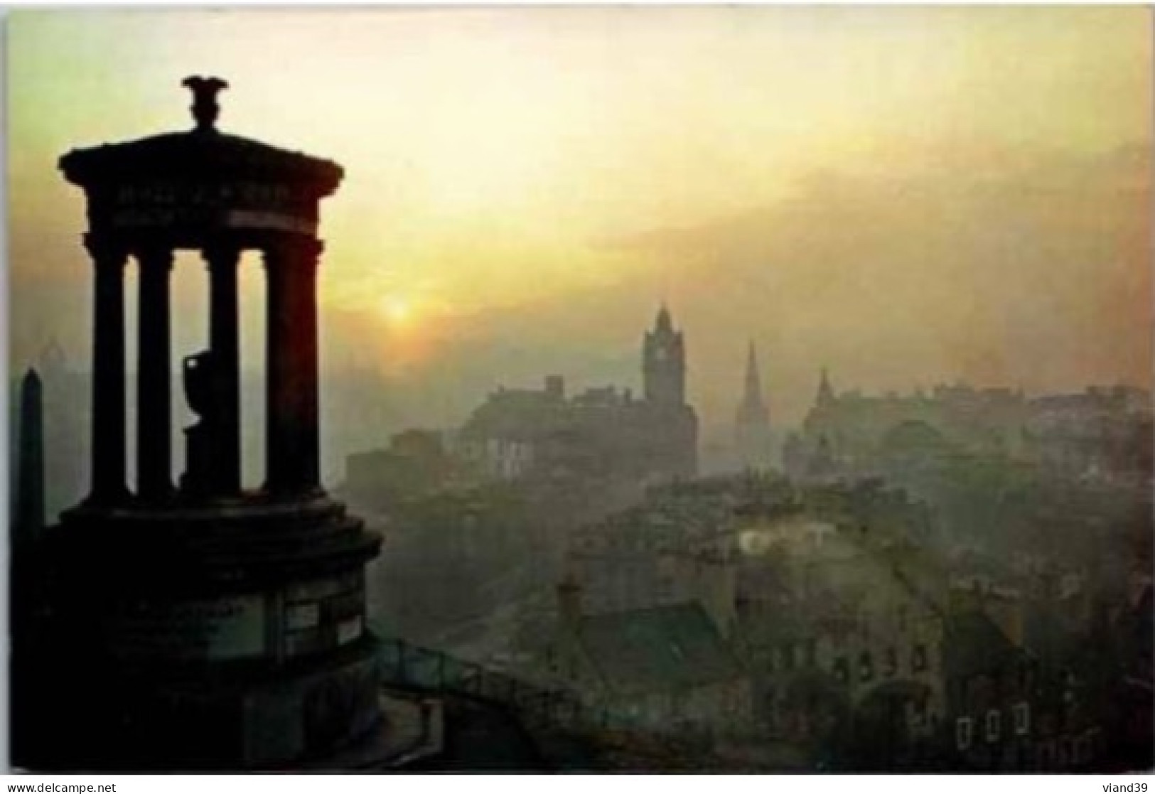 EDINBURGH. -  Sunset Over Edinburgh, From Calton Hill    Photo J. Arthur Dixon   -  Non Circulée - Midlothian/ Edinburgh