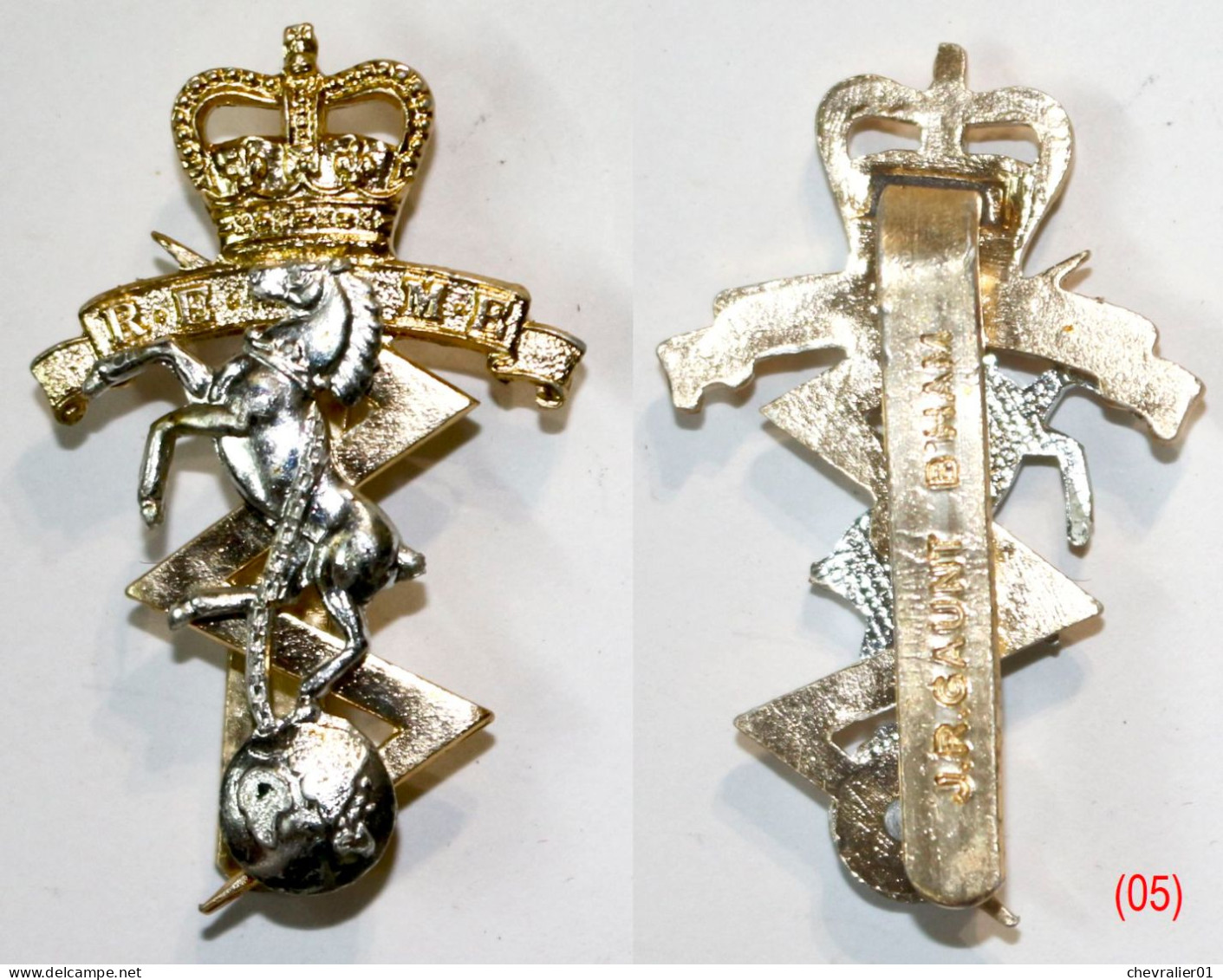 22 Insignes De Béret De L’armée Anglaise – Cap Badge - Army