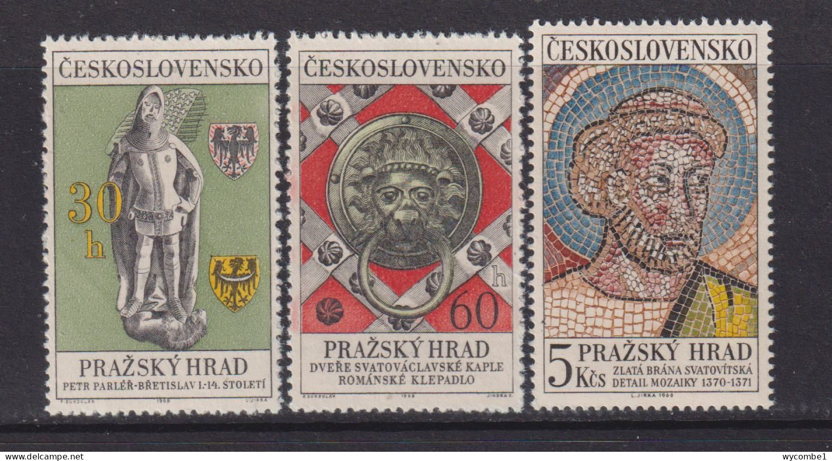 CZECHOSLOVAKIA  - 1968 Prague Castle Set Never Hinged Mint - Unused Stamps