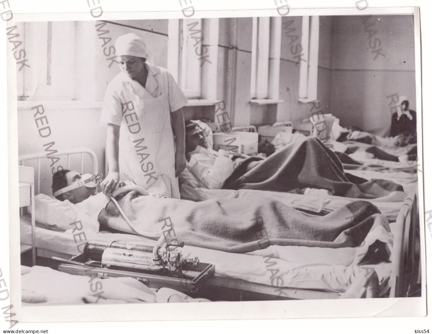 RO 89 - 19099 BRASOV, Injured Hospitalized After An Explosion ( 22/17 Cm ) - Old Press Photo - 1939 - Rumania