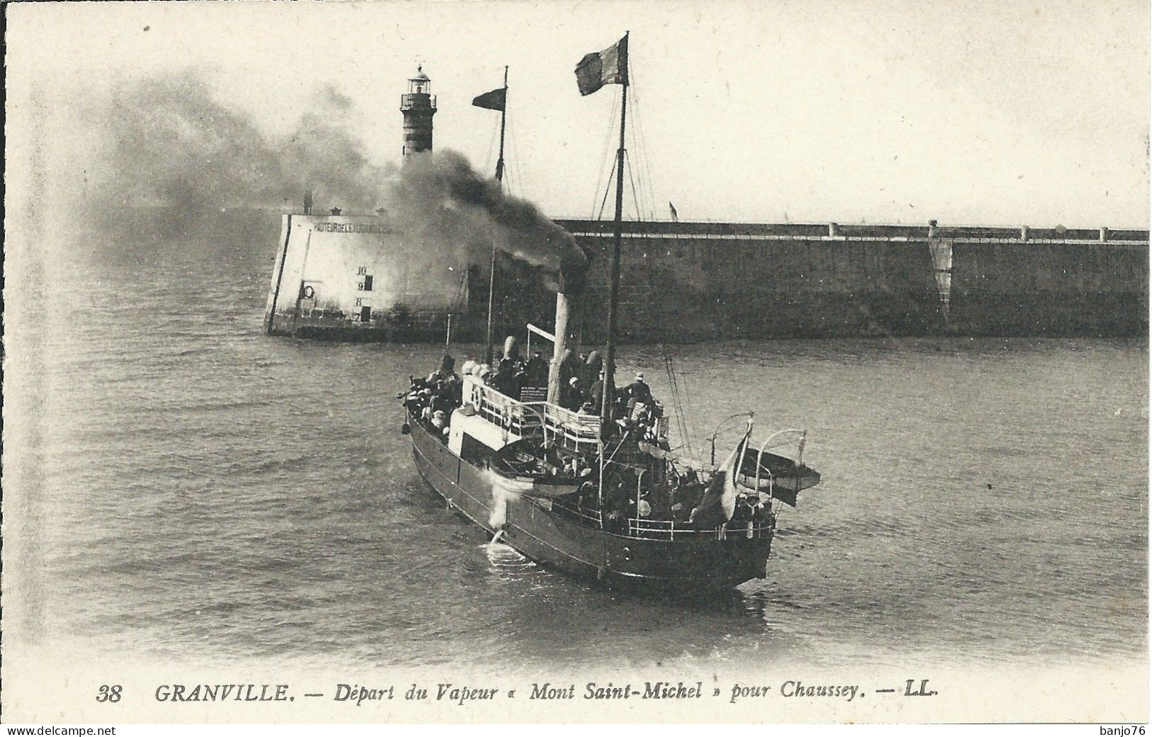 Granville (50) - Départ Du Vapeur "Mont-Saint-Michel" Pour Chaussey - Granville