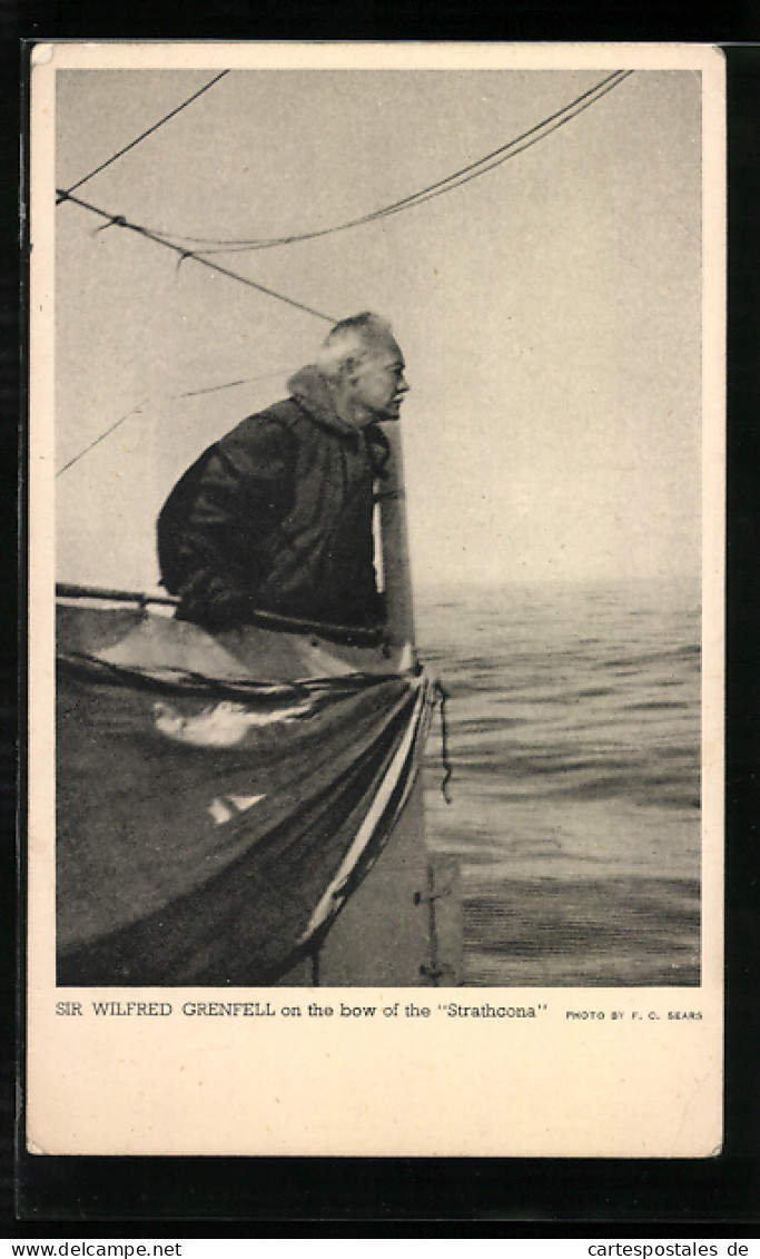AK Sir Wilfred Grenfell On The Bow Of The Strathcona  - Otros & Sin Clasificación