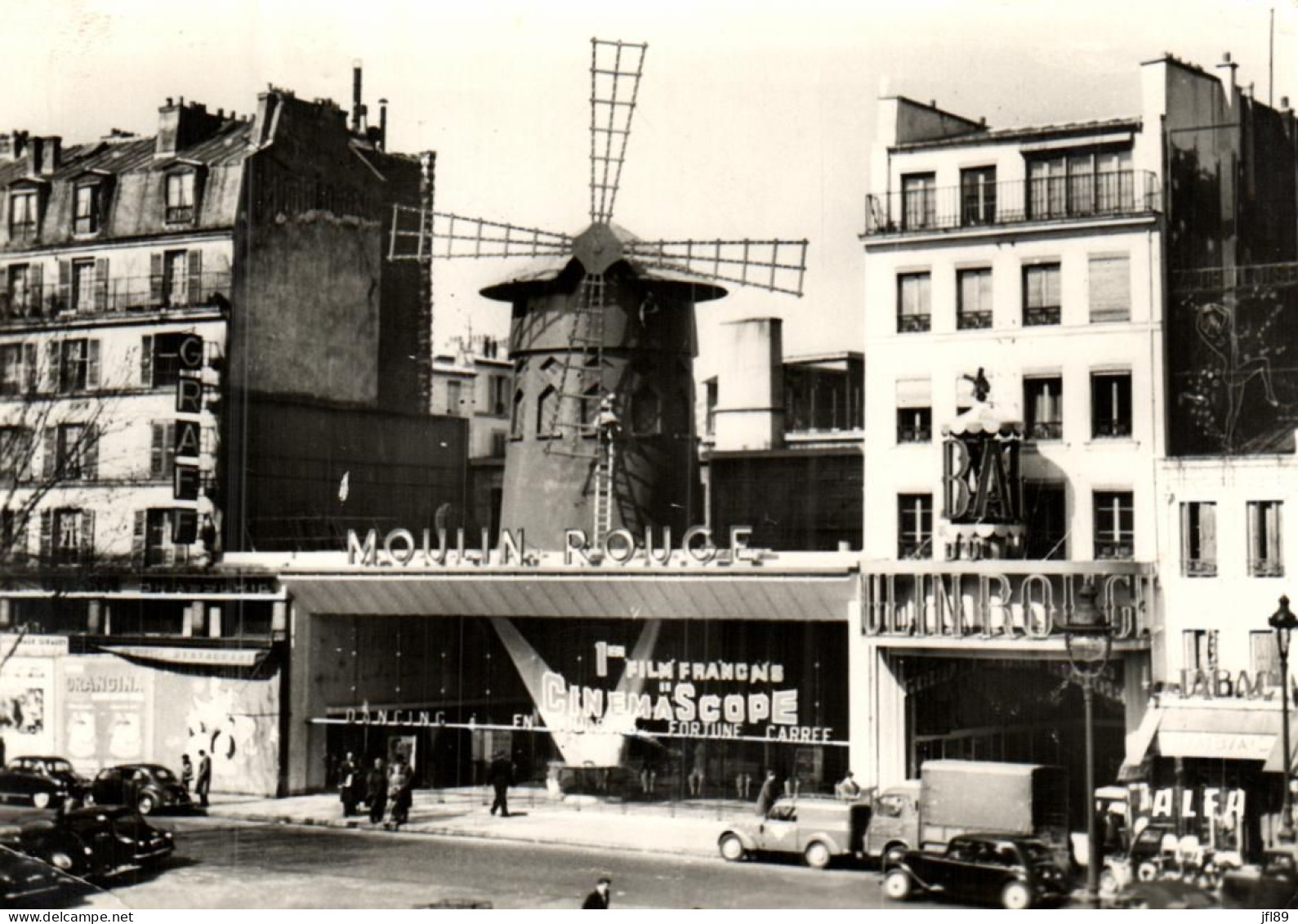 France > [75] Paris > Arrondissement 18em - Moulin Rouge - Spectacle - 7436 - District 18