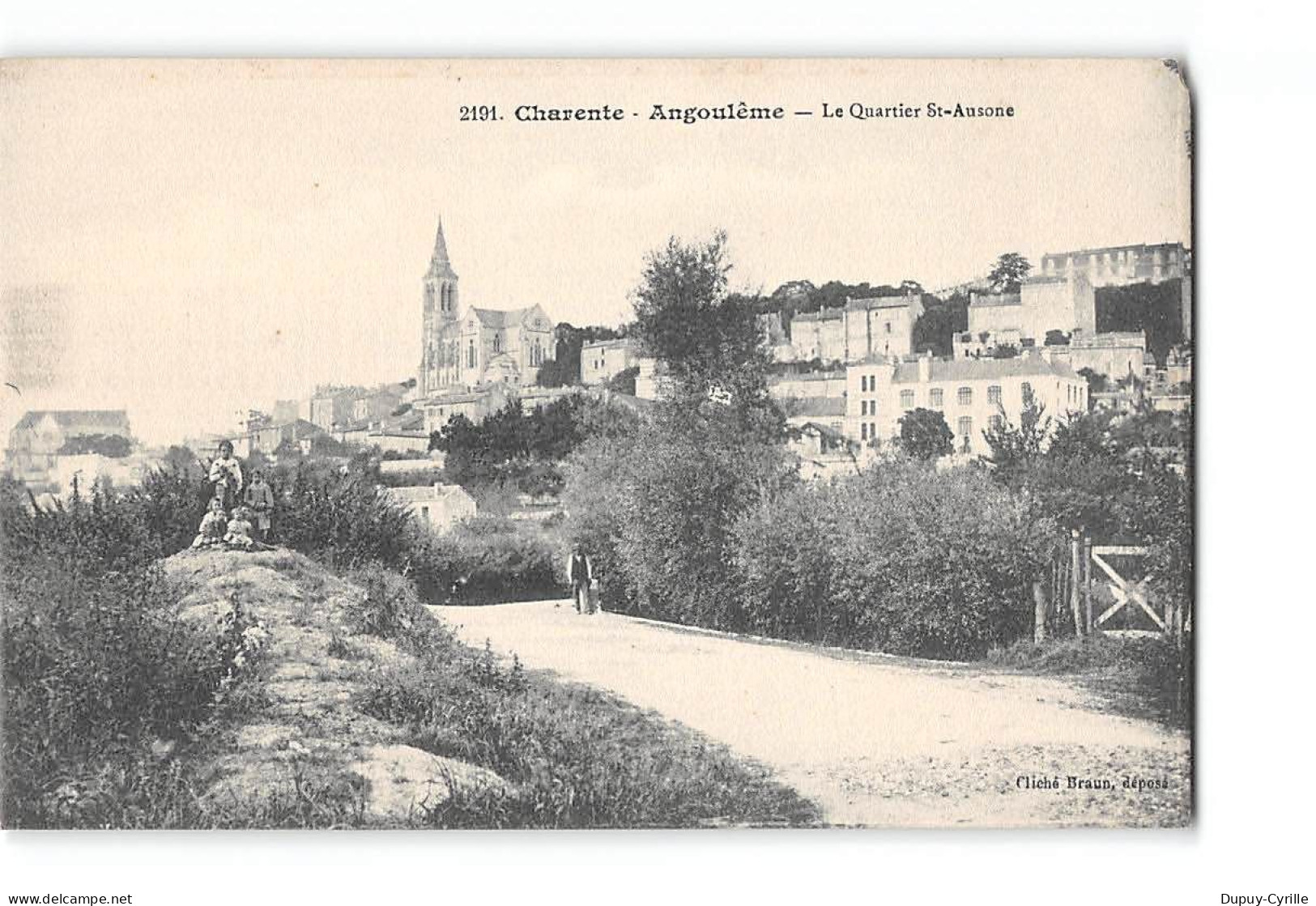 ANGOULEME - Le Quartier Saint Ausone - Très Bon état - Angouleme