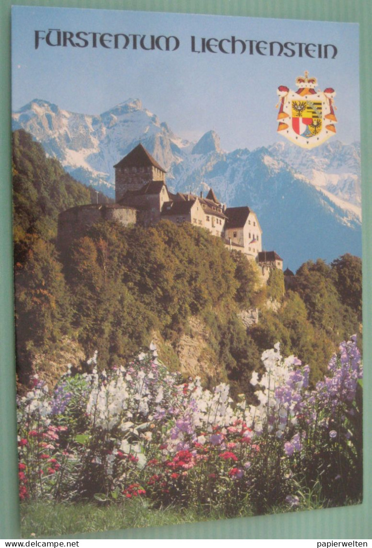 Vaduz - Schloß / Blumen - Liechtenstein