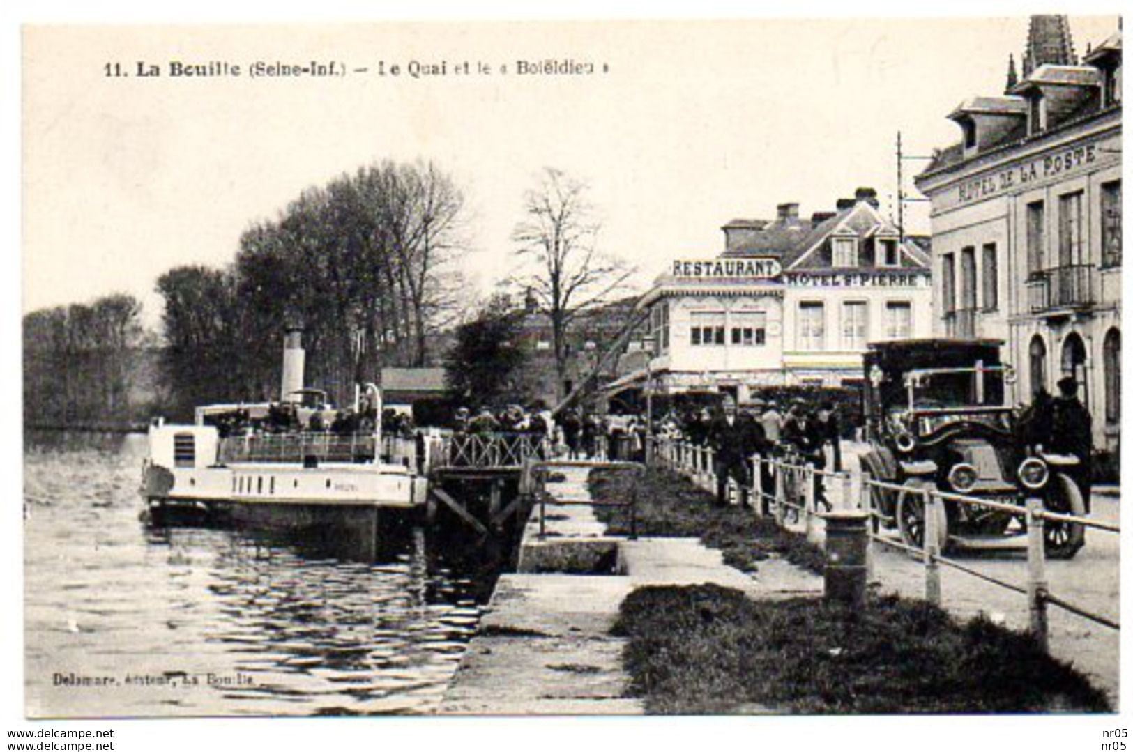 76- LA BOUILLE  ( Seine Maritime )   - Le Quai Et Le "  Boieldieu " ( Automobile - Restaurant ... ) - La Bouille