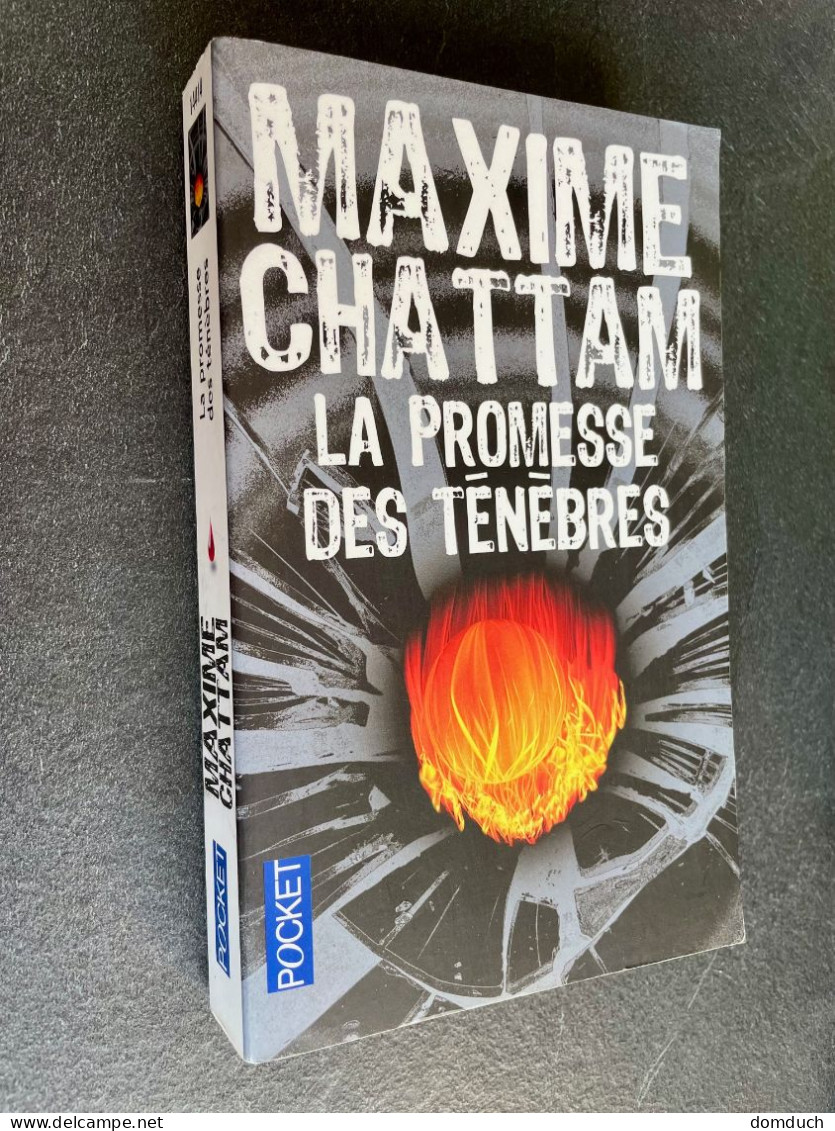 POCKET Thriller N° 14414    LA PROMESSE DES TENEBRES    Maxime CHATTAM - Autres & Non Classés