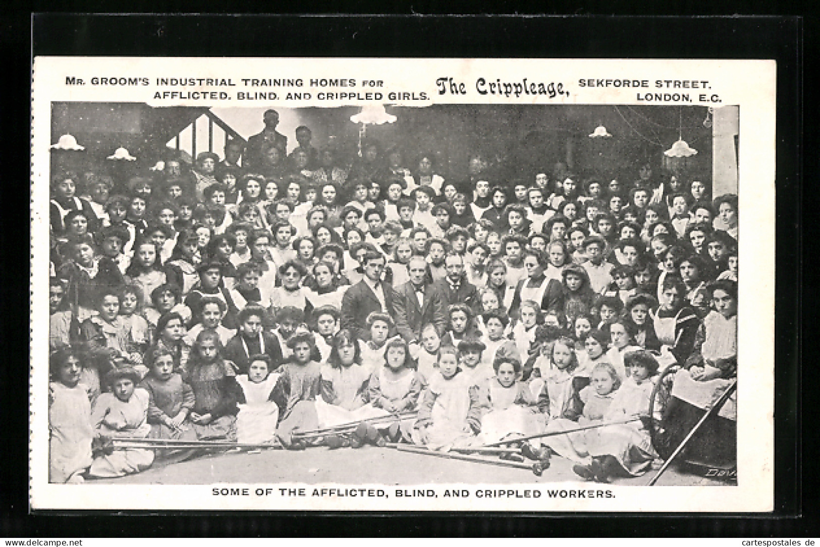 AK London, The Crippleage, Sekforde Street, Some Of The Blind And Crippled Workers  - Autres & Non Classés