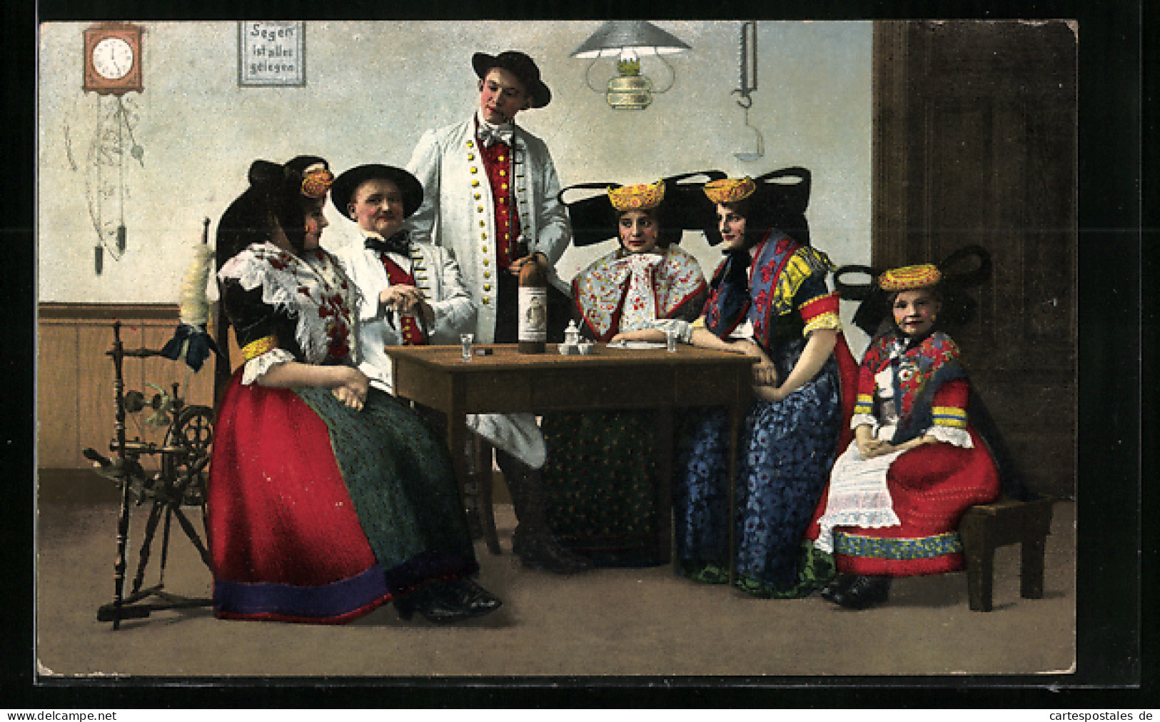 AK Familie Am Tisch In Schaumburg-Lippe`schen Landestrachten  - Costumes