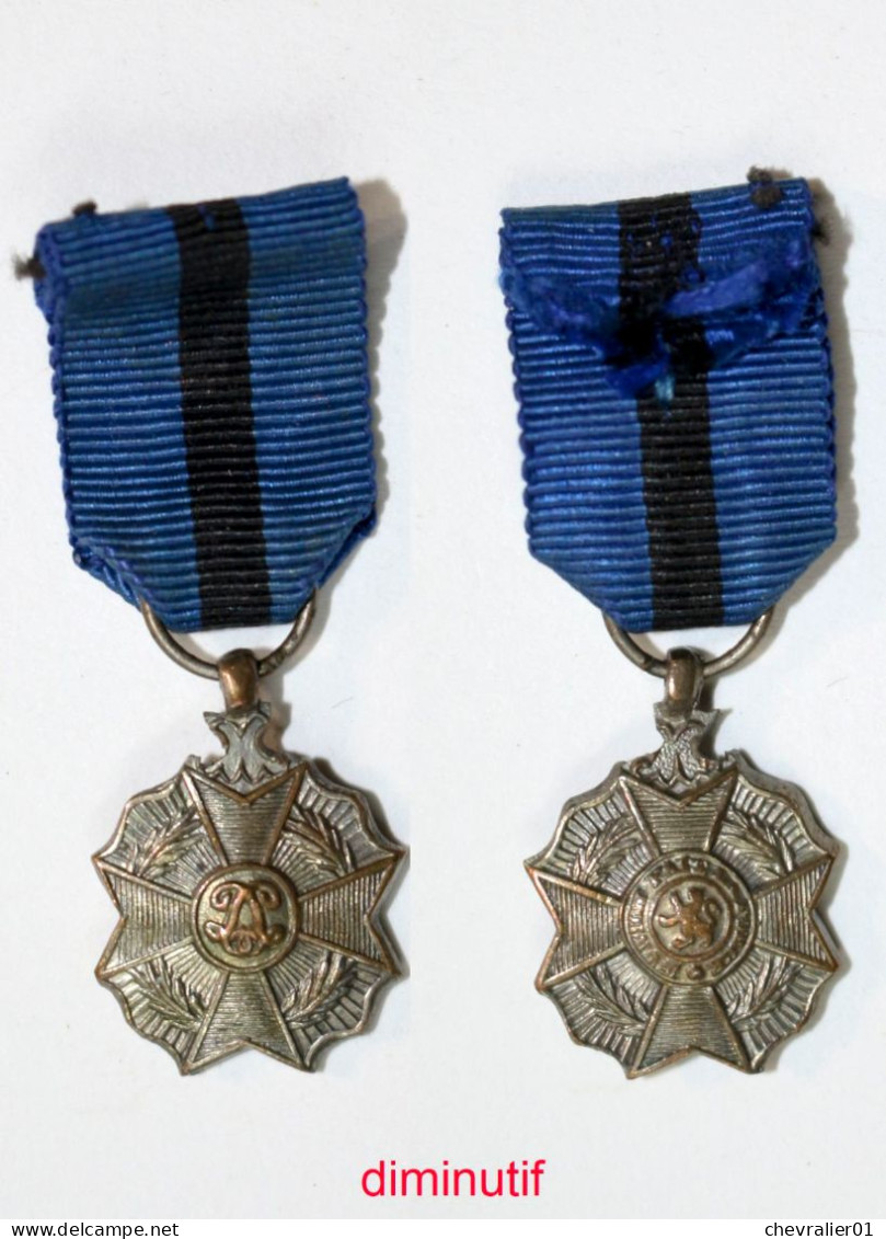 Médaille-BE-022A-di_Médaille D’argent De L’Ordre De Leopold II_diminutif_20-28 - Belgique