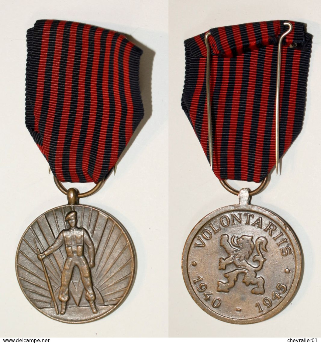 Médaille-BE-115_Décorations De Guerre-Volontaire De Guerre 40-45_WW2_20-30 - Belgien