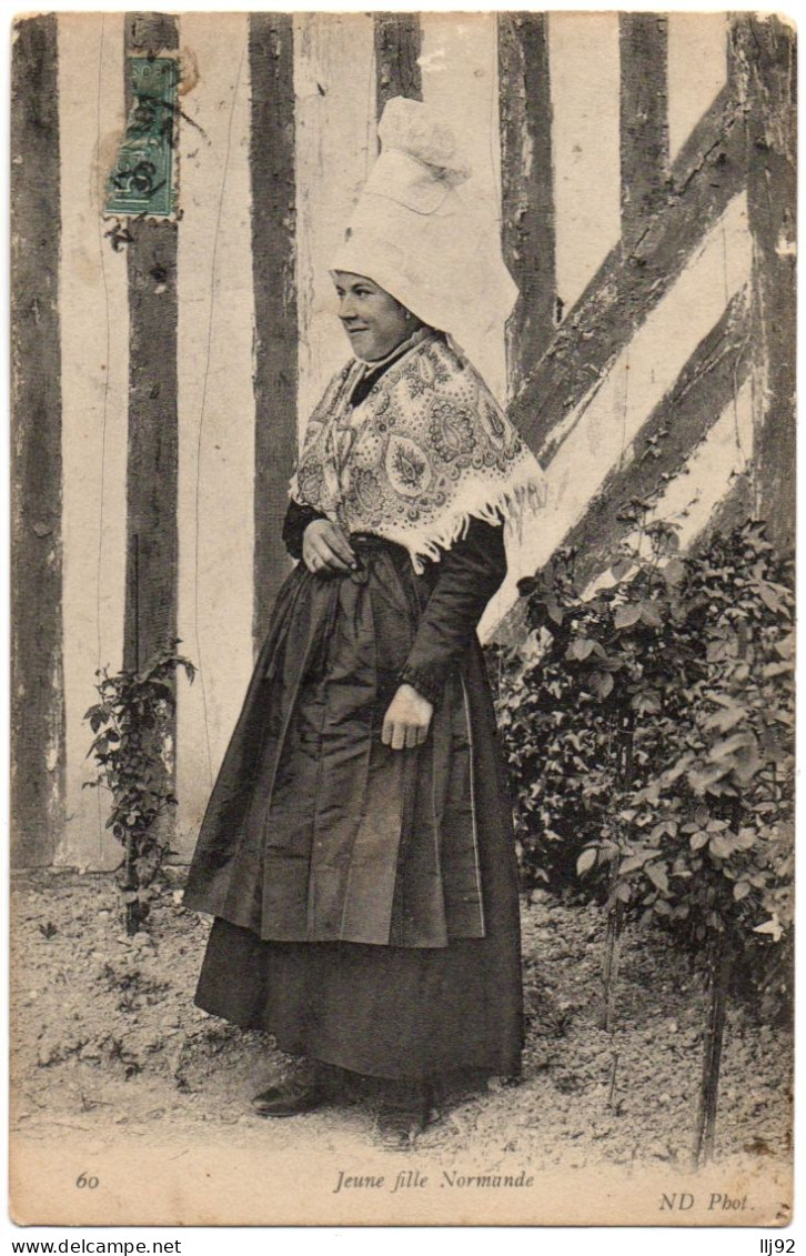 CPA Folklore. 60. Jeune Fille Normande - ND Phot - Trachten