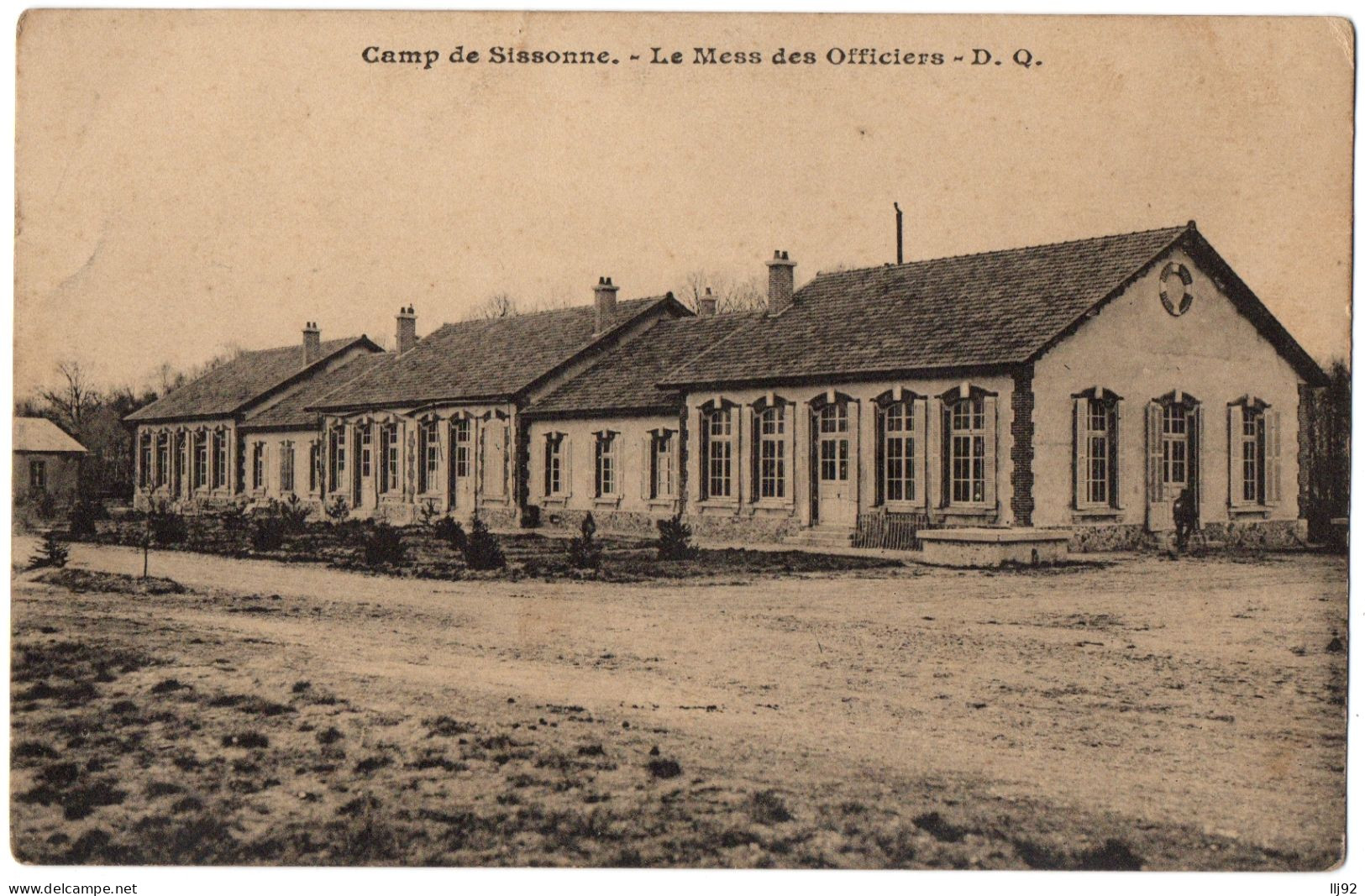 CPA 02 - Camp De SISSONNE (Aisne) - Le Mess Des Officiers - D.Q. - Sissonne