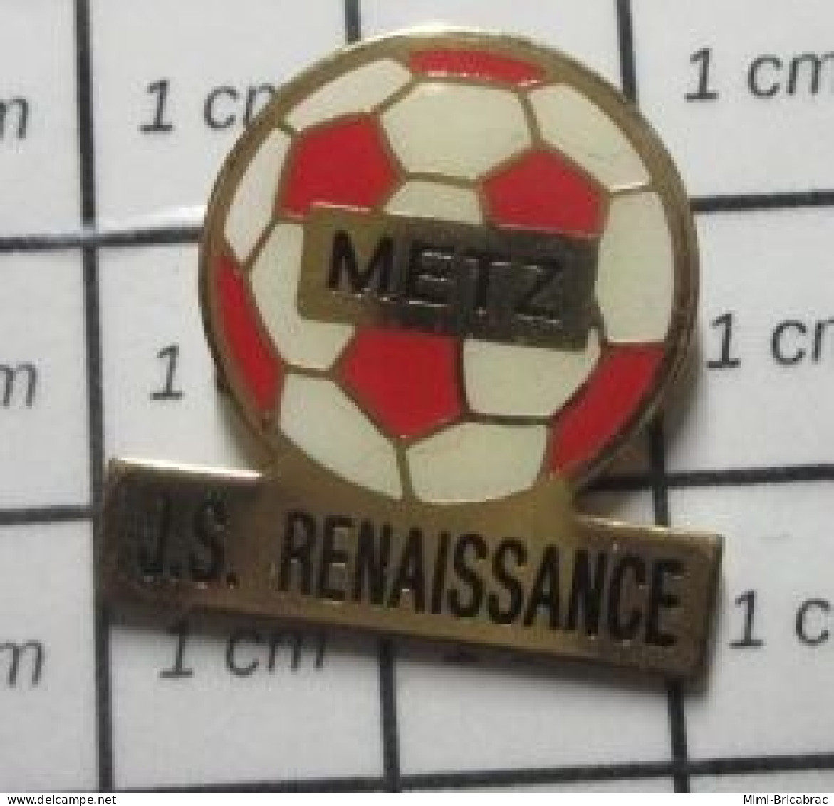SP14 Pin's Pins / Beau Et Rare : SPORTS / CLUB FOOTBALL JS RENAISSANCE METZ - Fútbol