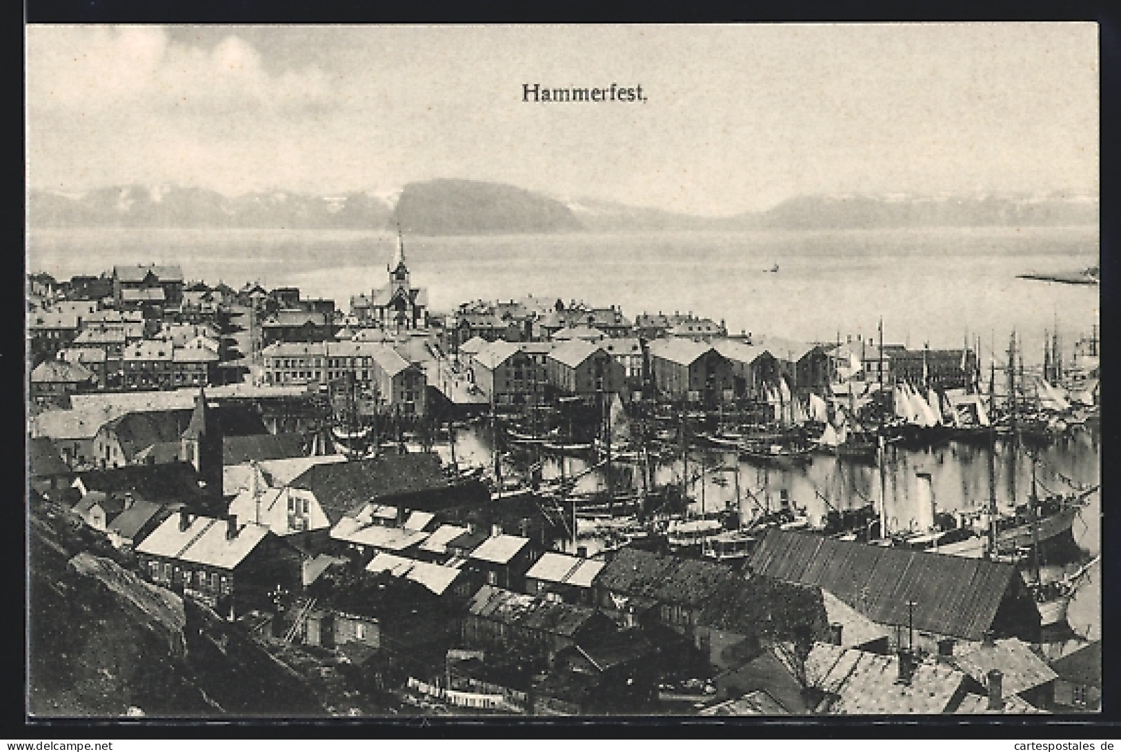 AK Hammerfest, Blick über Die Dächer Der Stadt, Segelboote  - Noorwegen