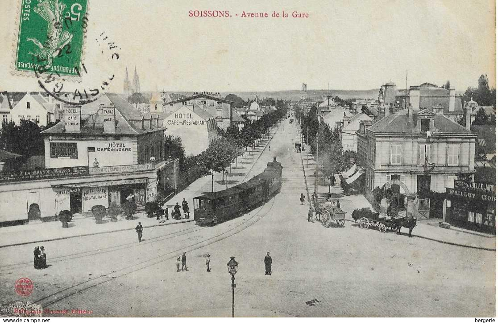 C/278                     02    Soissons     -    Avenue De La Gare   -   Passage Du Train   -   Attelages - Soissons