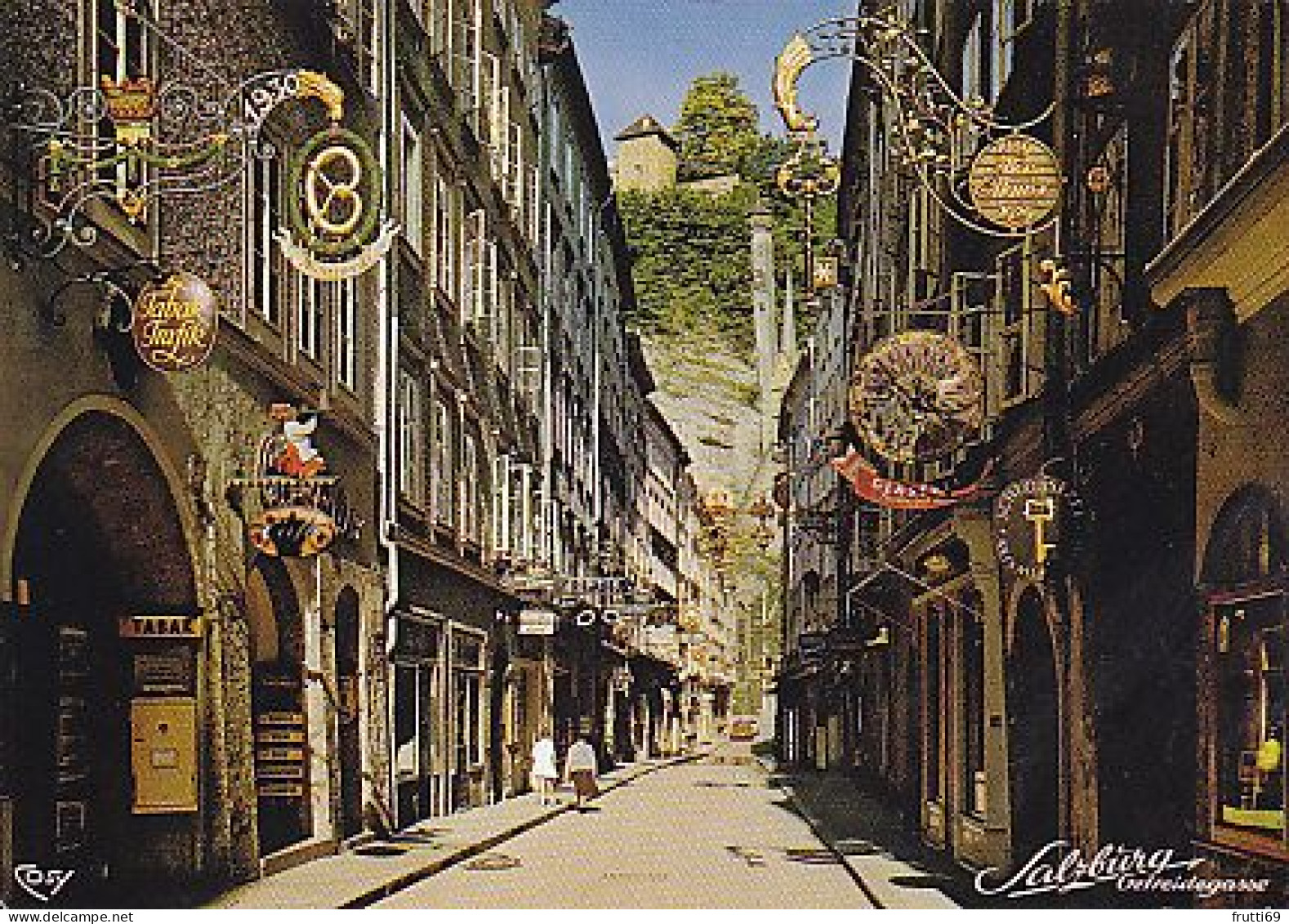 AK 216521 AUSTRIA - Salzburg - Getreidegasse - Salzburg Stadt