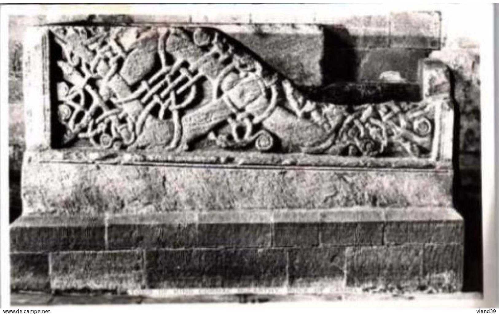 ROCK Of CASHEL  -  Tomb Of King Cormac M.Carthy.   CPA.   -  Non Circulée - Tipperary