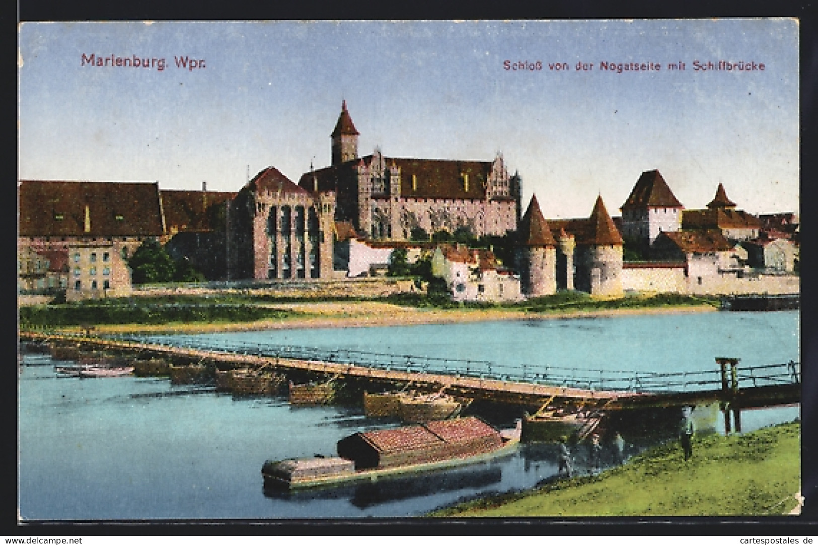AK Marienburg, Schloss Von Der Nogatseite Mit Schiffbrücke  - Westpreussen