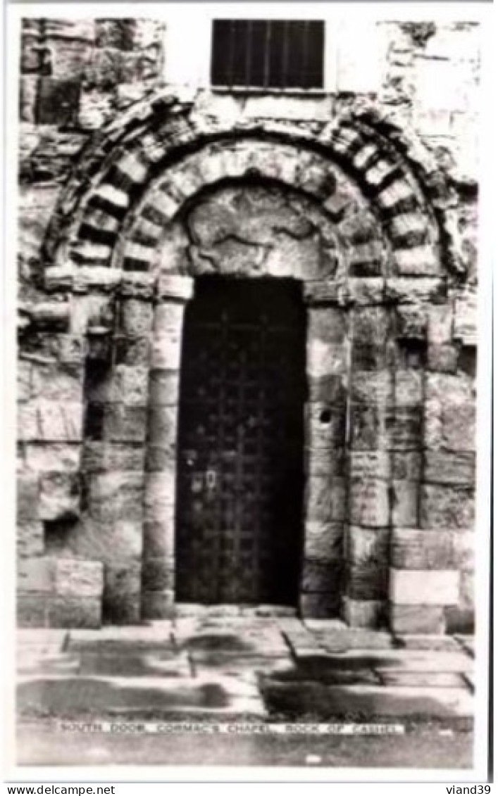 ROCK Of CASHEL  -  South Door Cormac's Chapel.    CPA.   -  Non Circulée - Tipperary