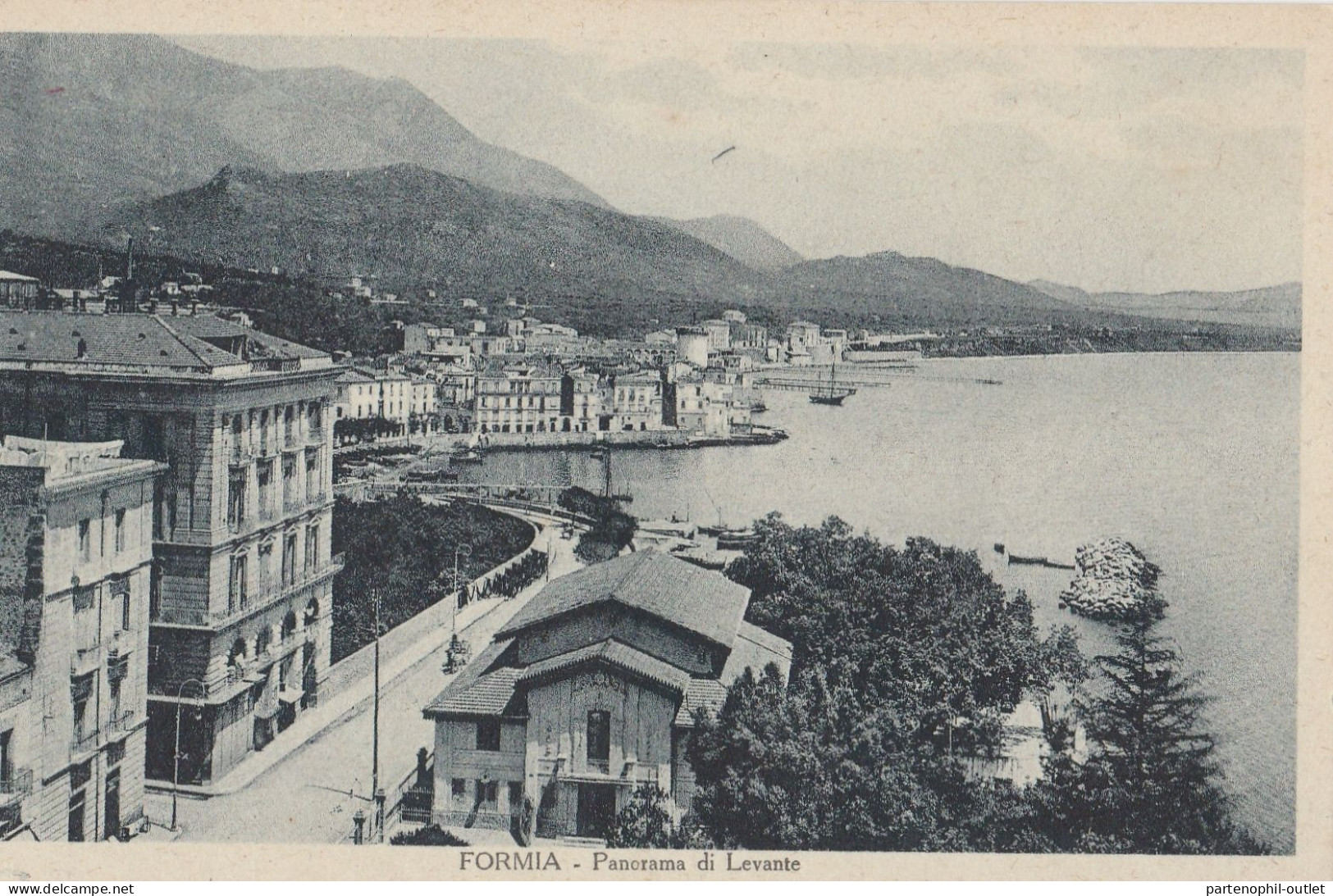 Cartolina - Postcard / Non Viaggiata /  Formia - Panorama Da Levante - Sonstige & Ohne Zuordnung