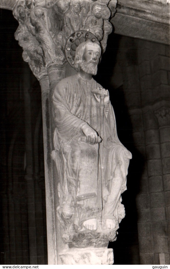 CPSM - SANTIAGO De COMPOSTELA - Portique De La Glorie. Statue De Saint Jacques ... Edition Artigot (format 9x14) - Santiago De Compostela