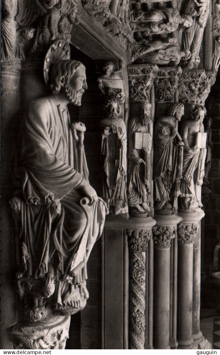 CPSM - SANTIAGO De COMPOSTELA - Cathédrale  Statue De Saint Jacques ... LOT 2 CP / Edition G.G (format 9x14) - Santiago De Compostela