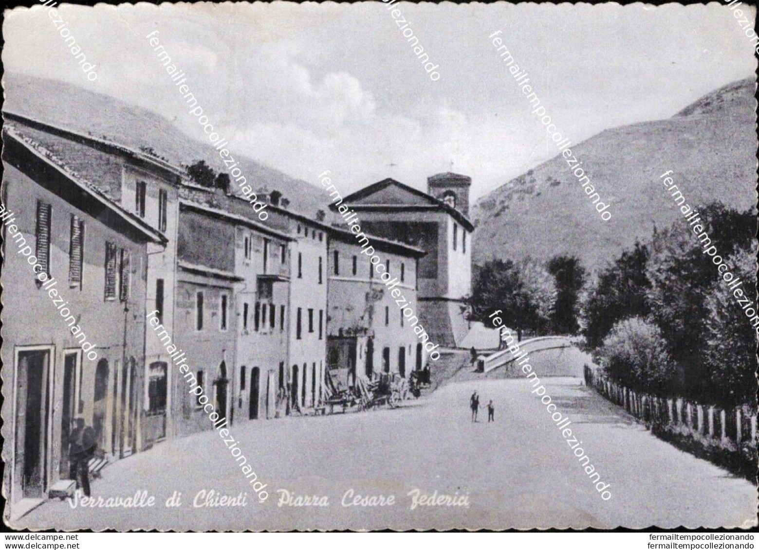Al757 Cartolina Serravalle Di Chienti Piazza Cesare Federici Macerata Marche - Macerata