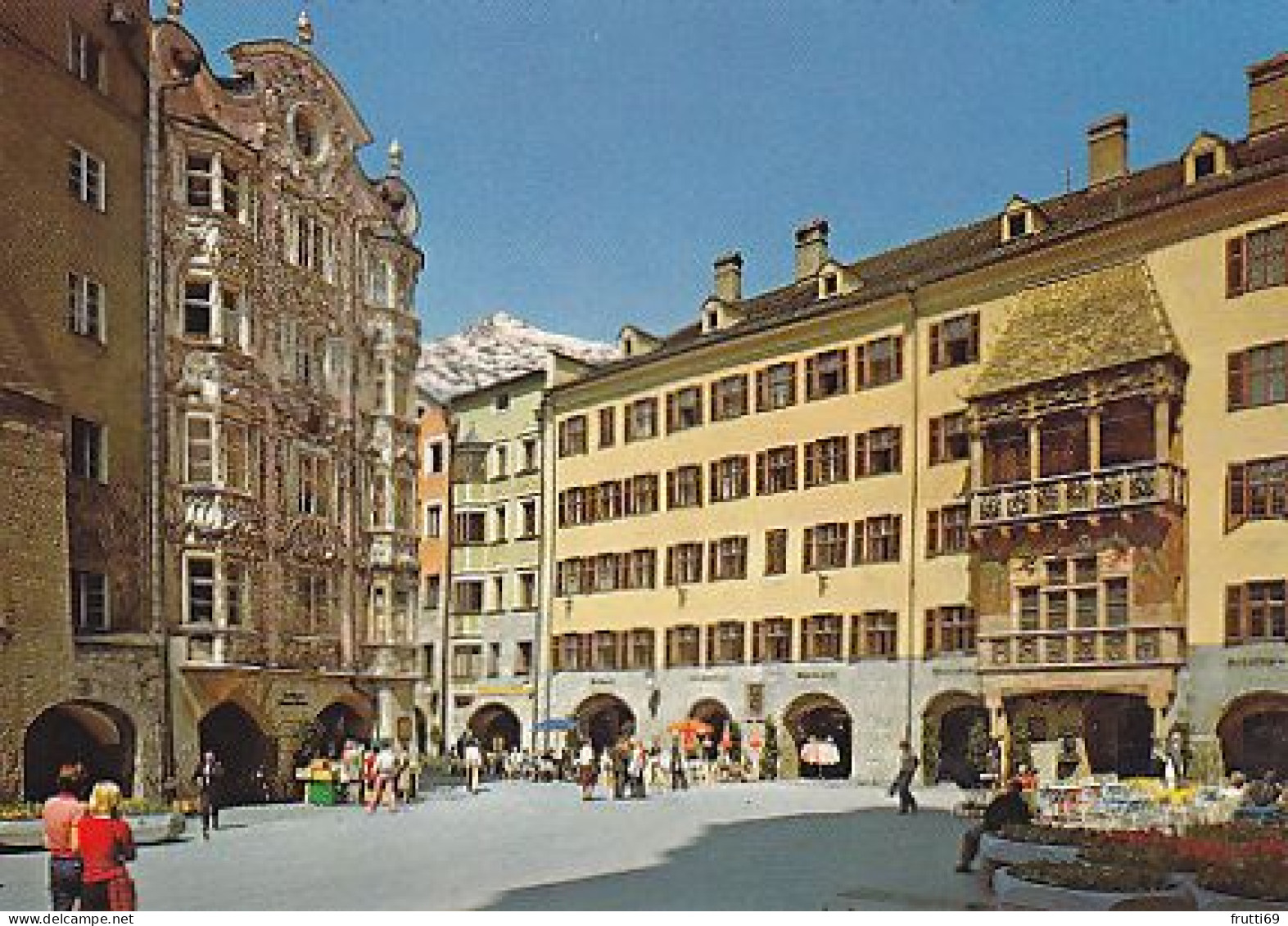 AK 216611 AUSTRIA - Innsbruck - Helbinghaus Und Goldenes Dachl - Innsbruck