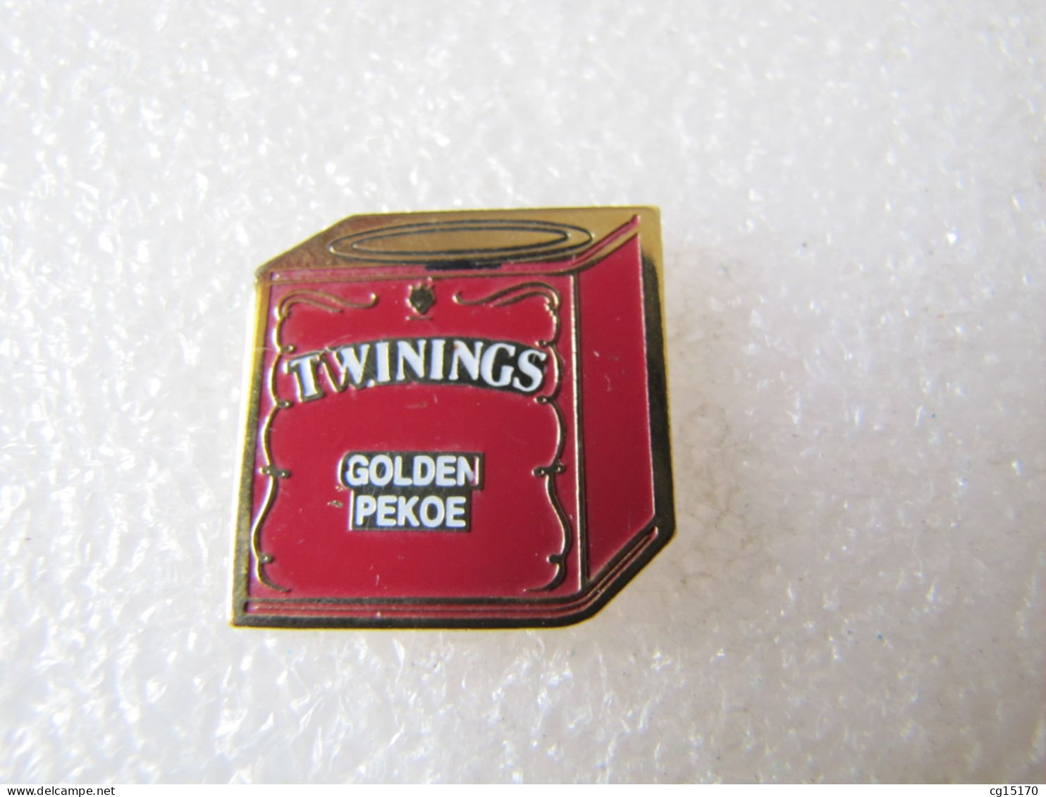 PIN'S   TWININGS    GOLDEN  PÉKOE - Beverages