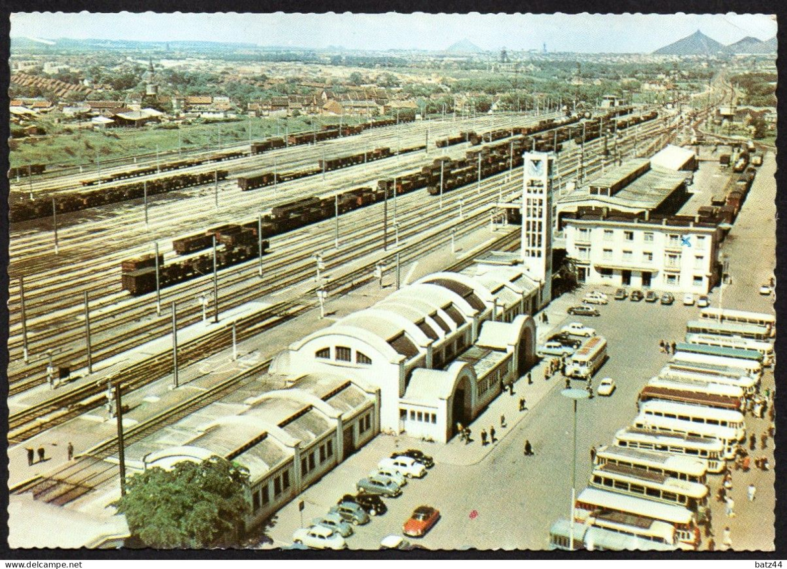 LENS Place De Le Gare N° 14K écrite Le 31 08 1966 - Lens