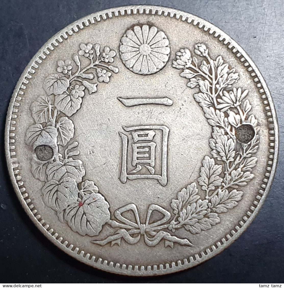Japan 1 Yen Dragon Meiji 22 1889 Silver Very Fine Two Holes - Japon