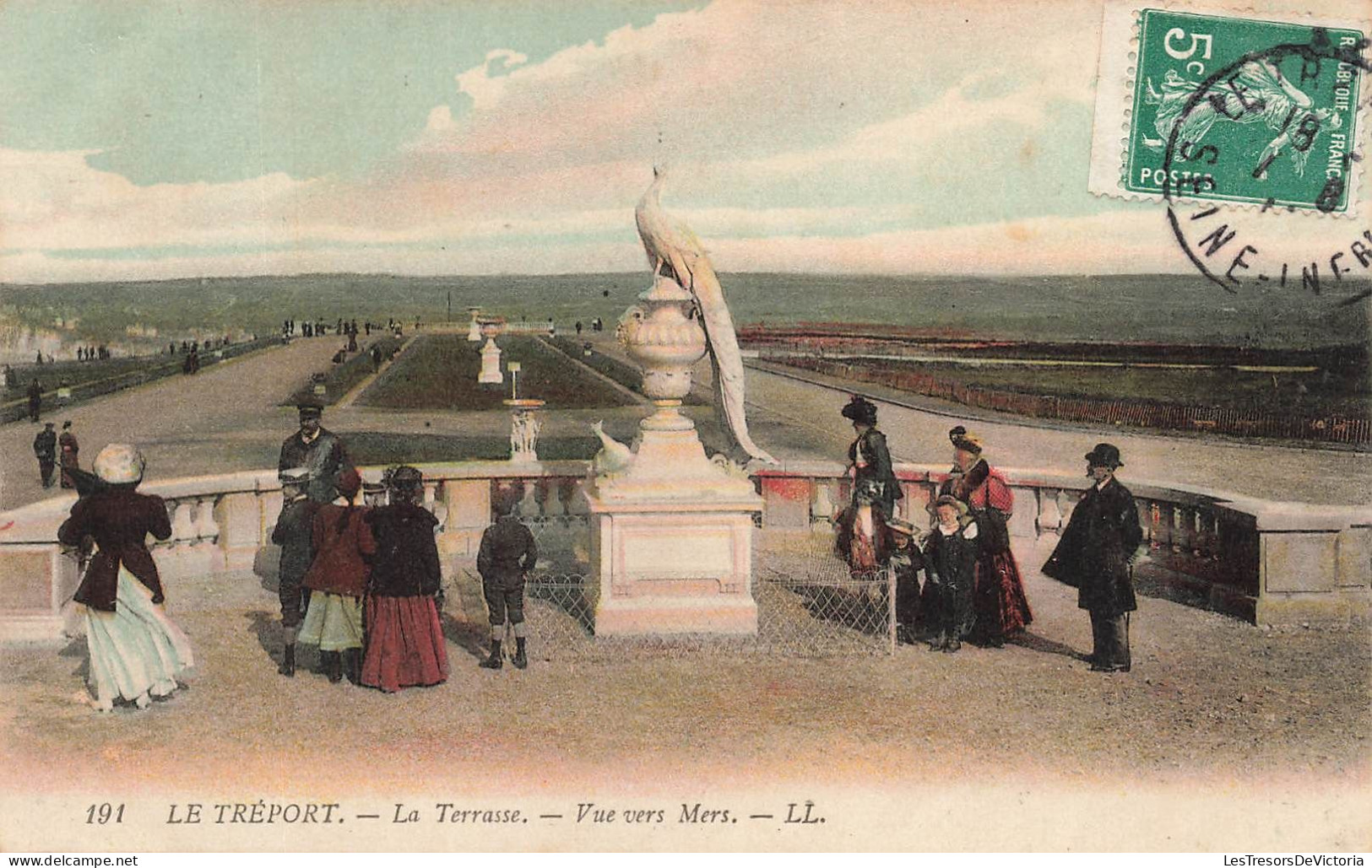 FRANCE - Le Treport - La Terrasse - Vue Vers Mers - Animé - Carte Postale Ancienne - Le Treport
