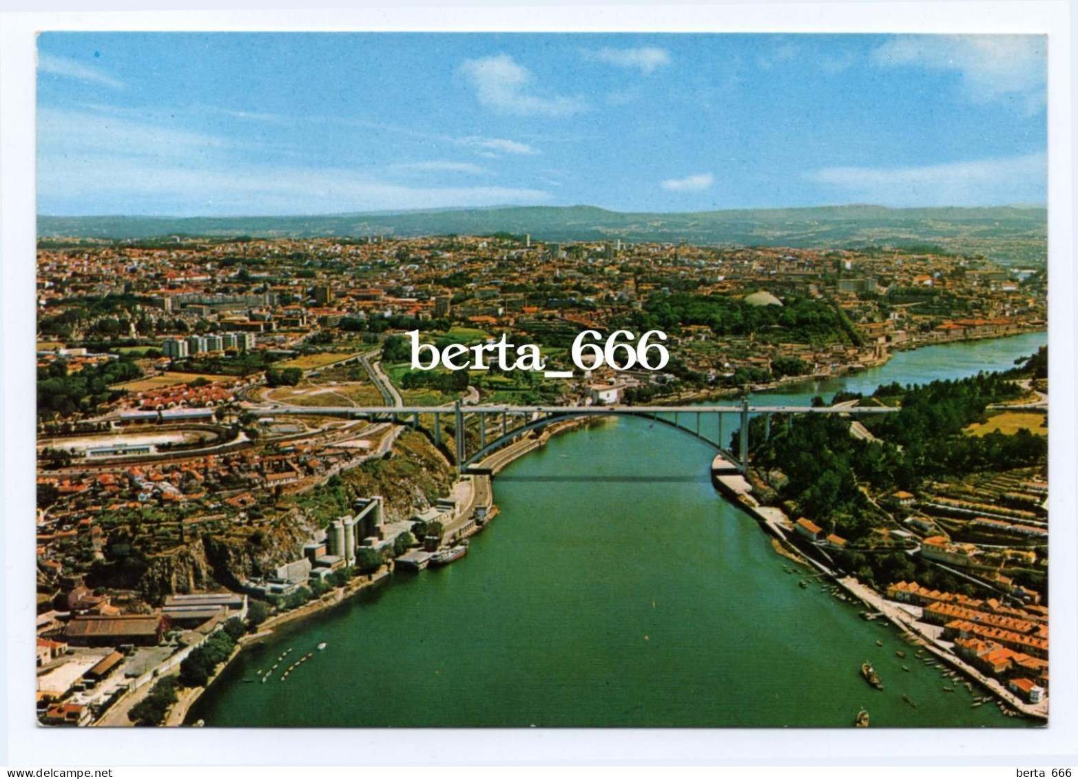 Portugal * Oporto Aerial View * Arrabida Bridge - Puentes
