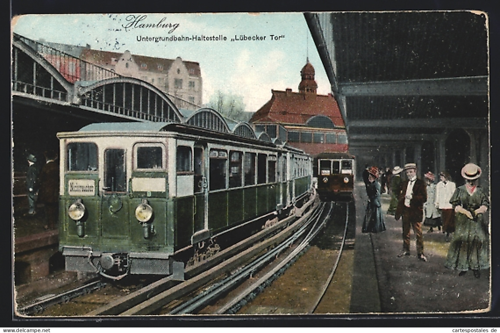 AK Hamburg-Hohenfelde, Einfahrender Zug Am U-Bahnhof Lübecker Tor  - Metro