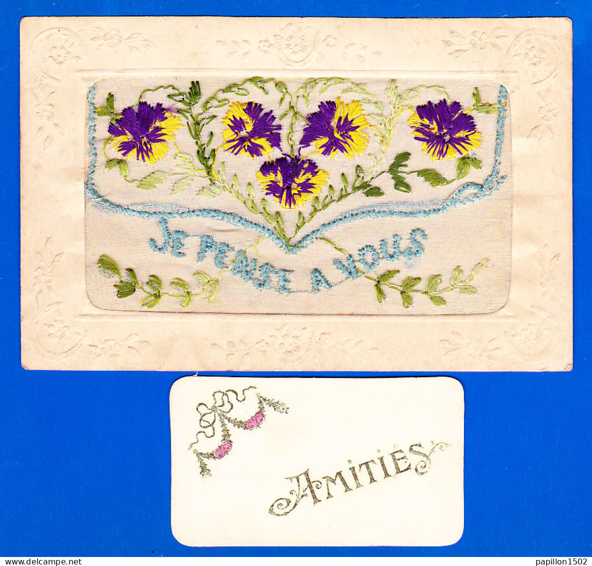 Brodee-74P88  JE PENSE A VOUS, Fleurs, Carte Brodée Pochette à Rabat, Broderie Bon état - Bestickt