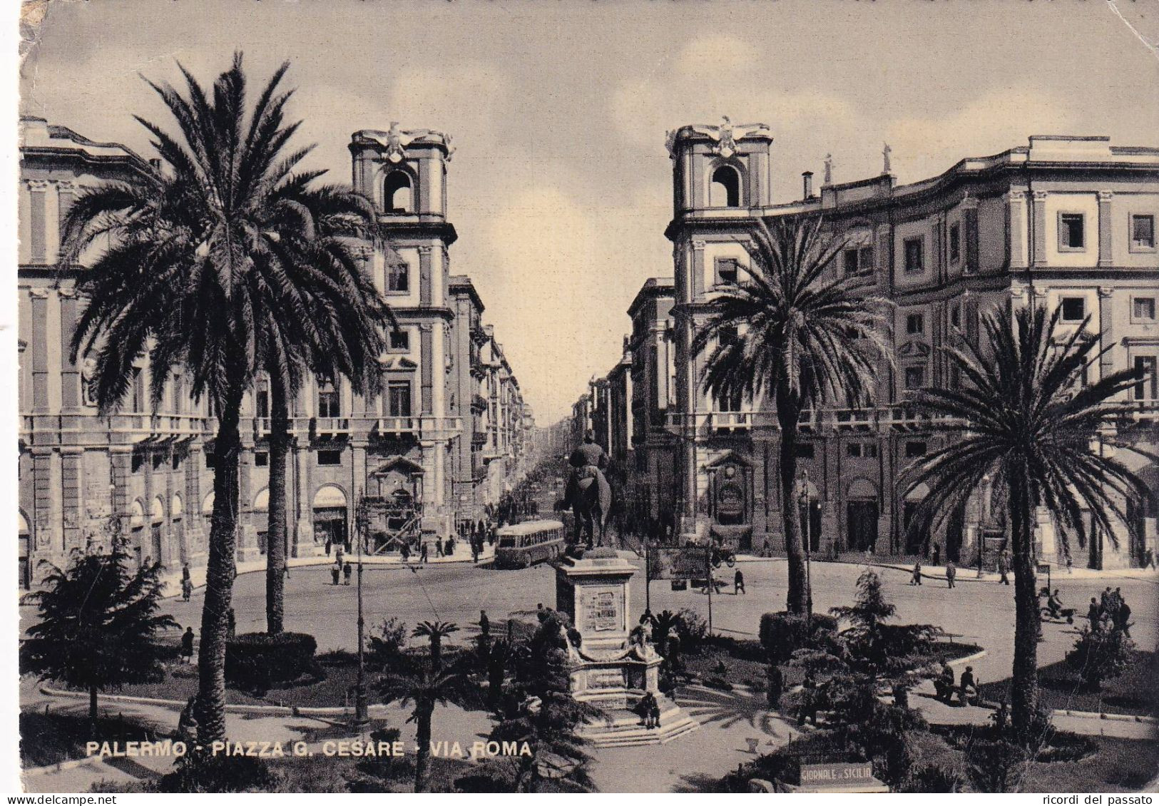 Cartolina Palermo - Piazza Giulio Cesare E Via Roma - Palermo