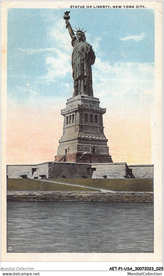 AETP1-USA-0014 - NEW YORK CITY - Statue Of Liberty  - Estatua De La Libertad