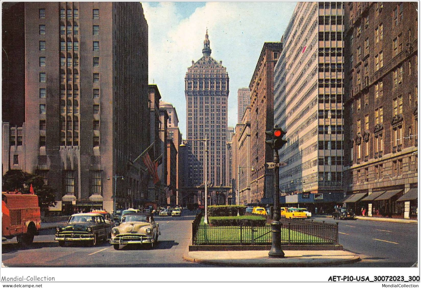 AETP10-USA-0840 - NEW YORK CITY - The Fabulous Park Avenue - Otros Monumentos Y Edificios