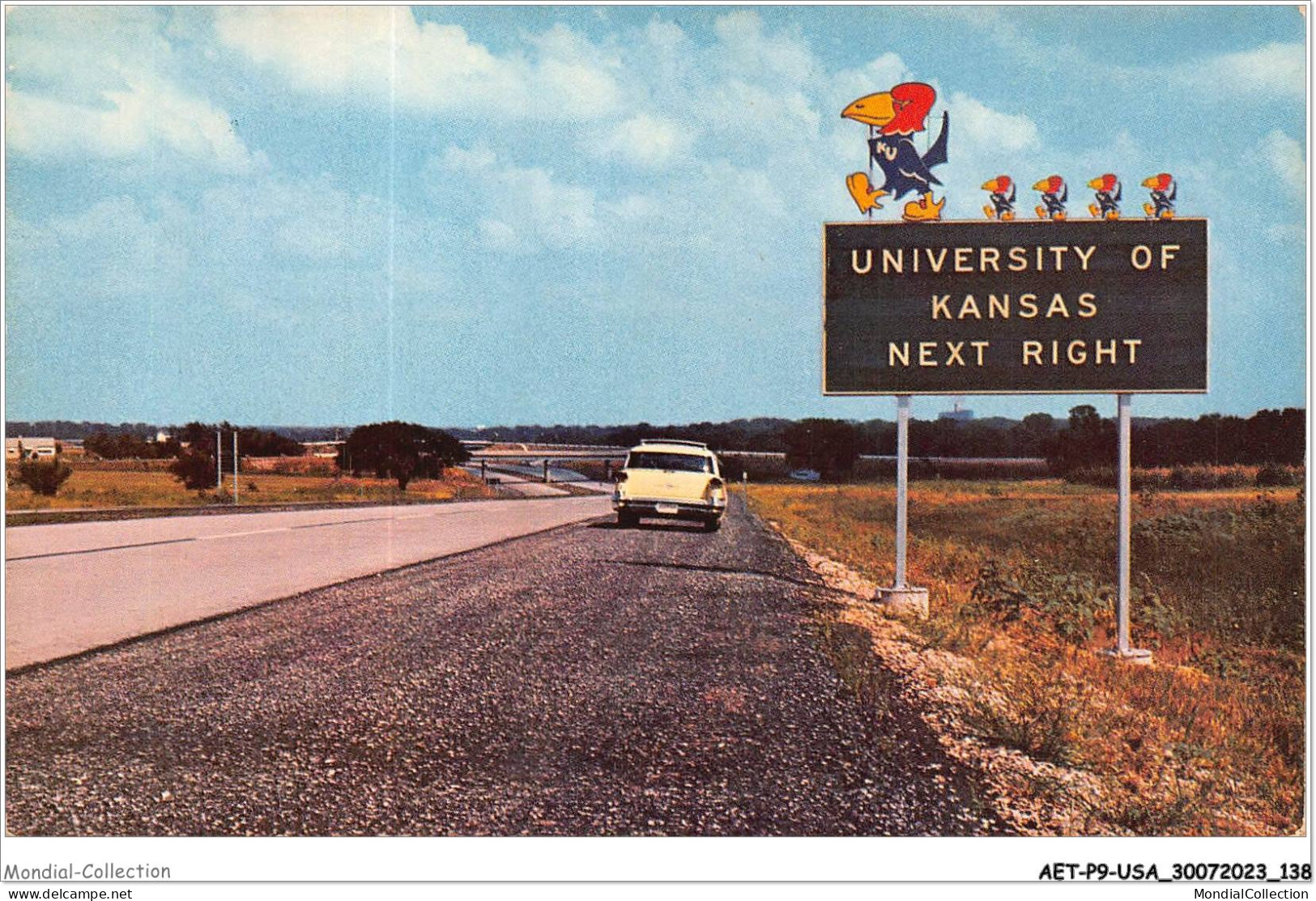 AETP9-USA-0758 - NEW LAWRENCE - KANSAS - Beautiful Kansas Turnpike - Lawrence