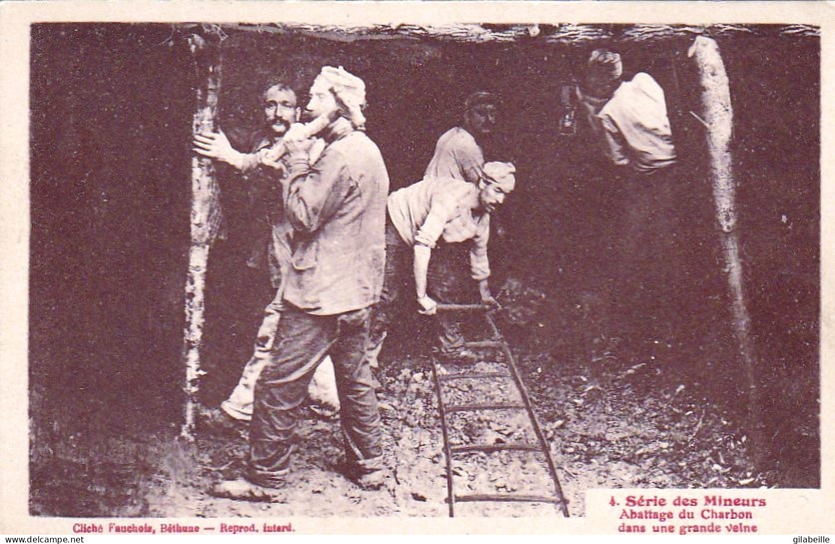 Metier - Serie Des Mineurs - Abbatage Du Charbon Dans Une Grande Veine   - Mijnen