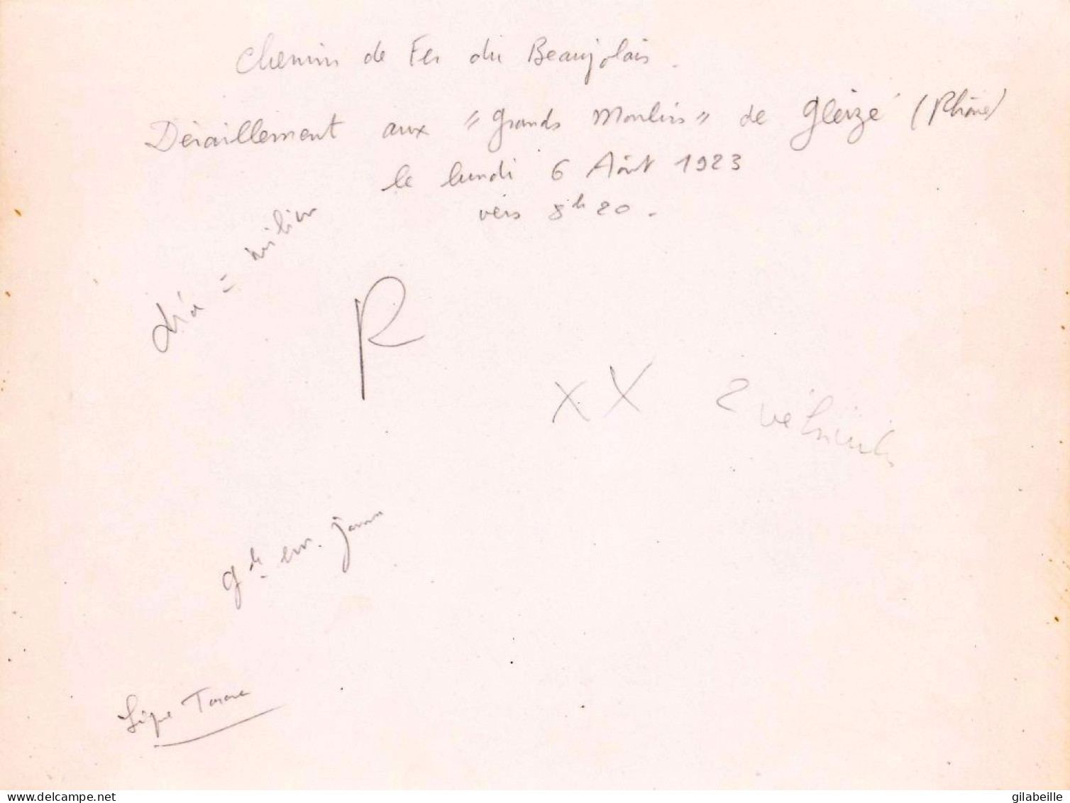 Photo 24.0 X 18.0 Cm  - Chemin De Fer Du Beaujolais - Deraillament Aux 4 Grands Moulins De GLEIZE - Aout 1923 - Retirage - Treinen