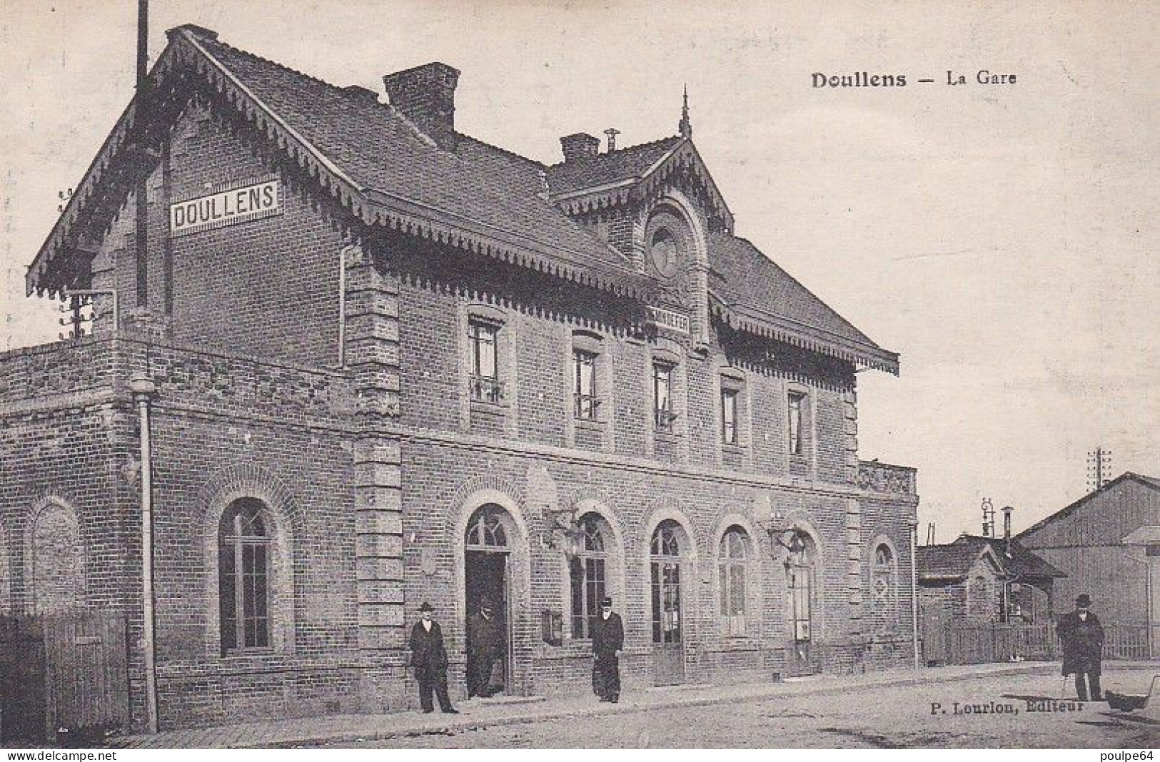 La Gare : Vue Extérieure - Doullens