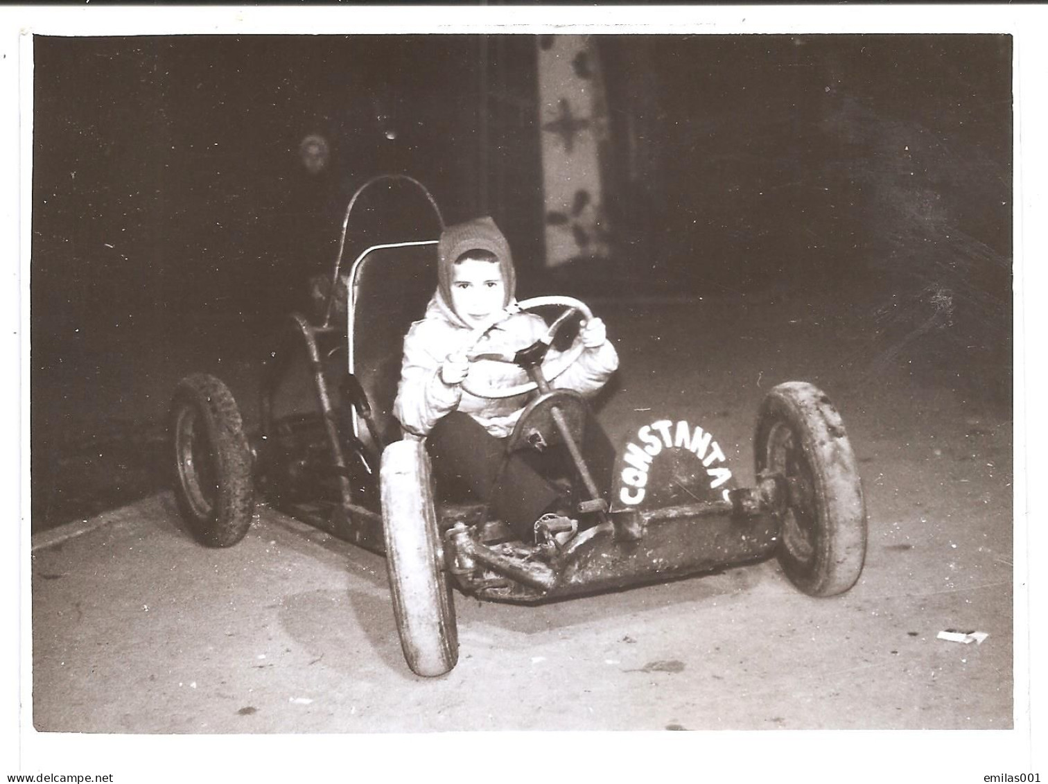 Photo Originale , Enfant En Kart Prêt à Partir , Dim. 11.5 Cm X 8.5 Cm - Auto's